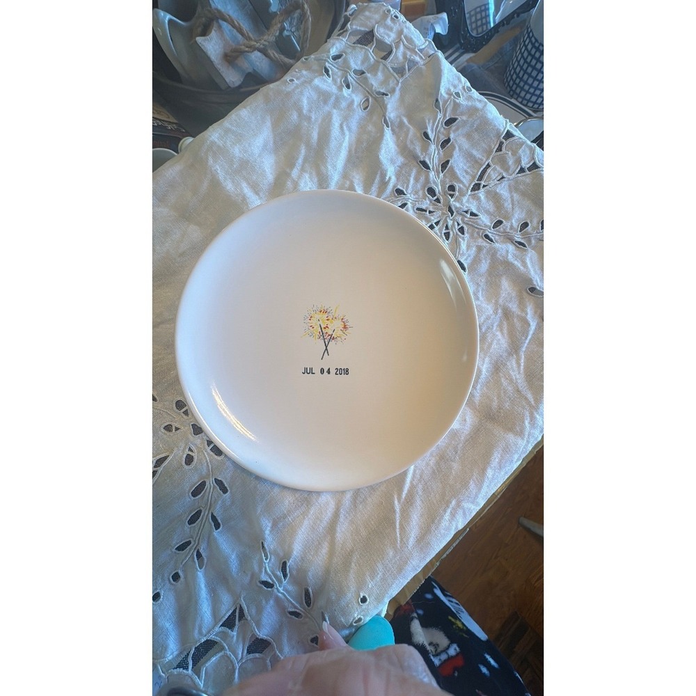 Rae Dunn round plate "Jul 04 2018" Patriotic OG Fireworks picture